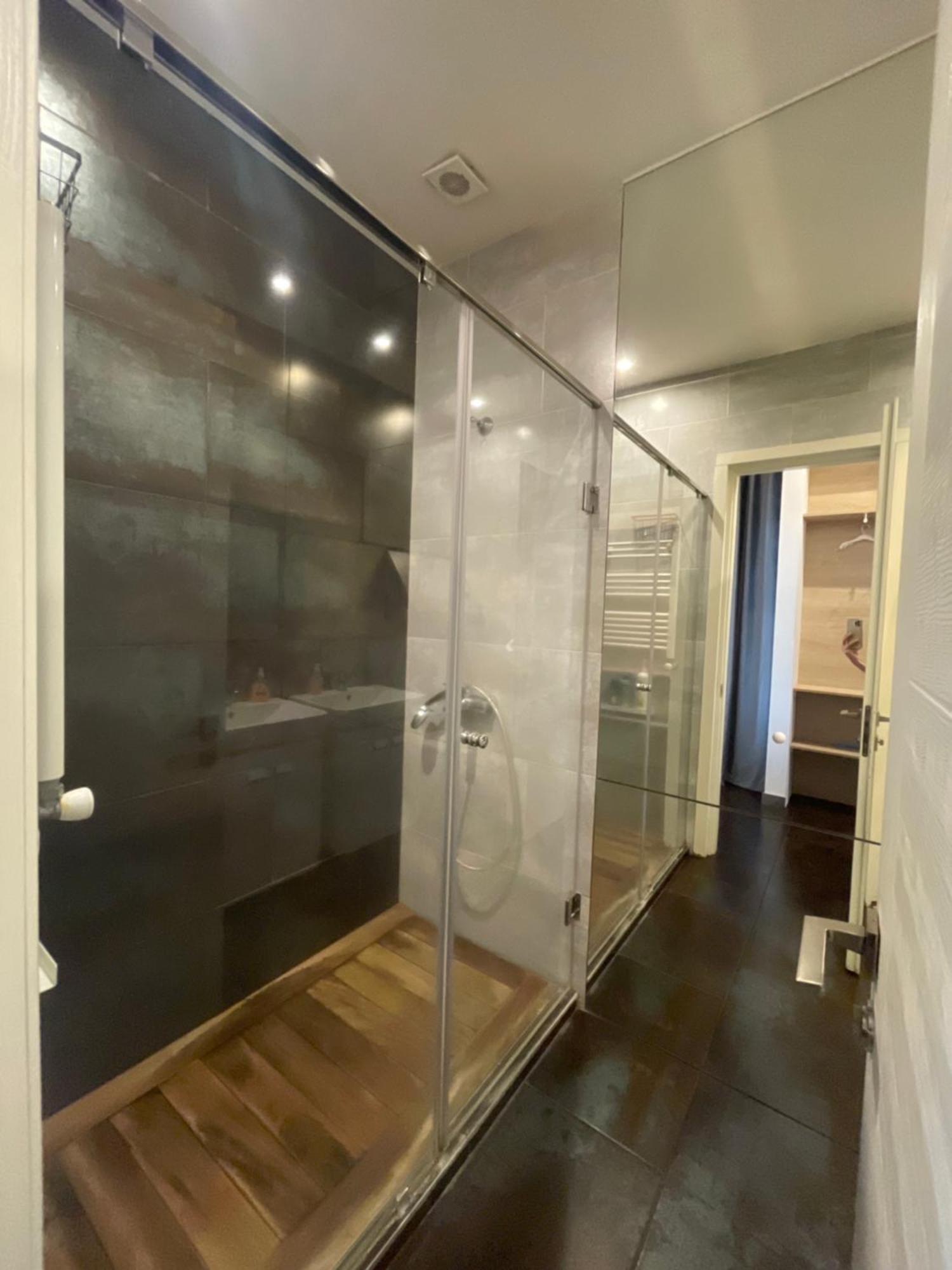 Metro Apartment 예레반 외부 사진