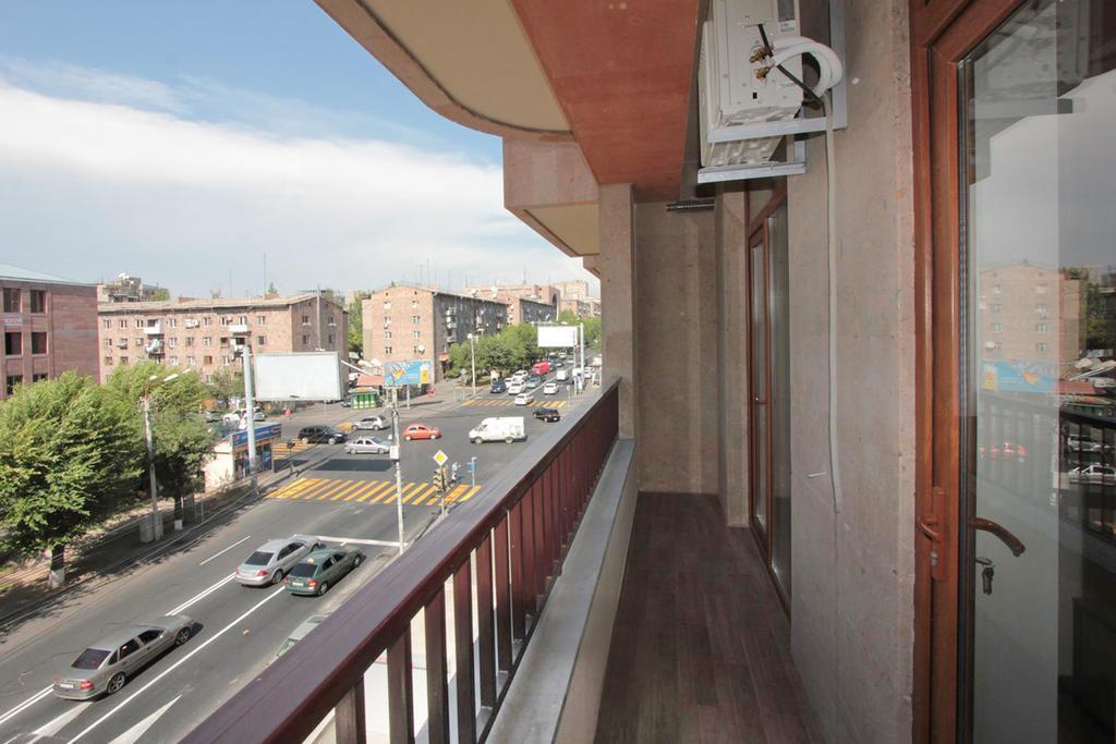 Metro Apartment 예레반 외부 사진